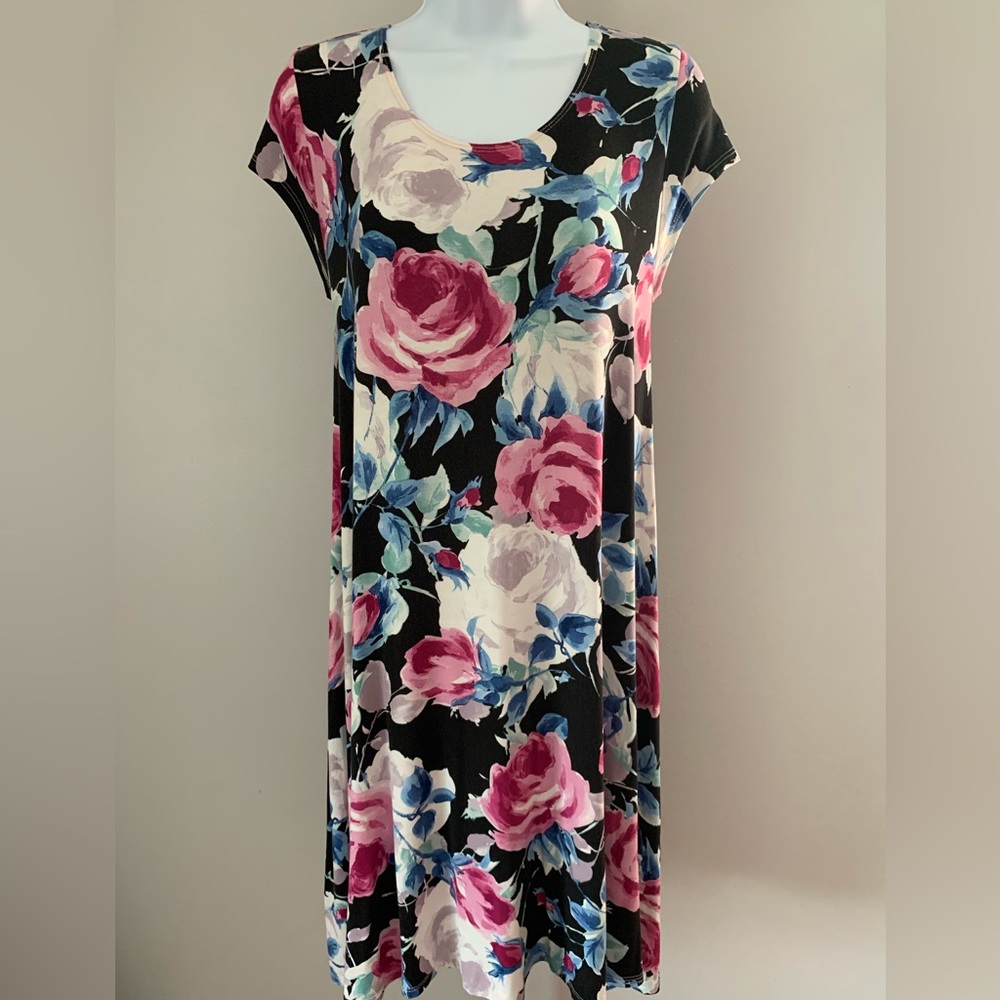 Karen Kane  Sheath Dress with Scoop Neck